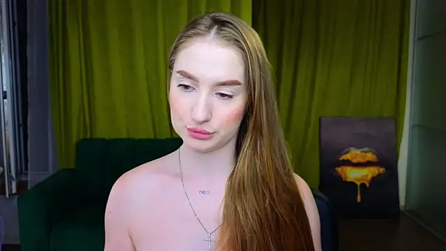 AlisaFoxis live-chat rom