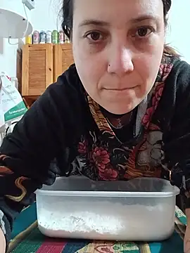 Maira73 – Naživo chatovacia miestnosť