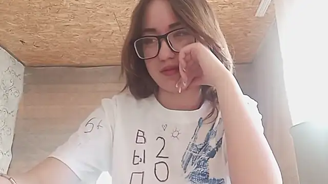 Sala de chat en directo de OliviaMoment