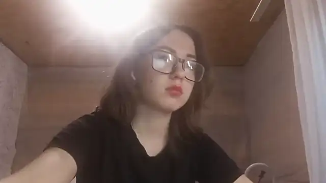 OliviaMoment – live chatrum