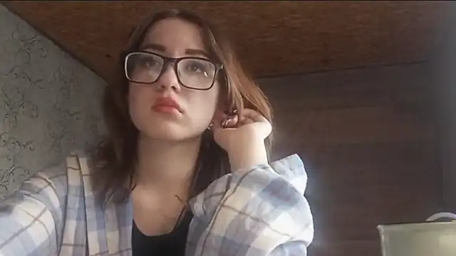 OliviaMoment – live chatrum