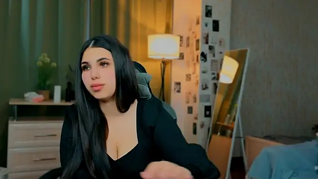 lipsyjanee Adlı Modelin Canlı Sohbet Odası