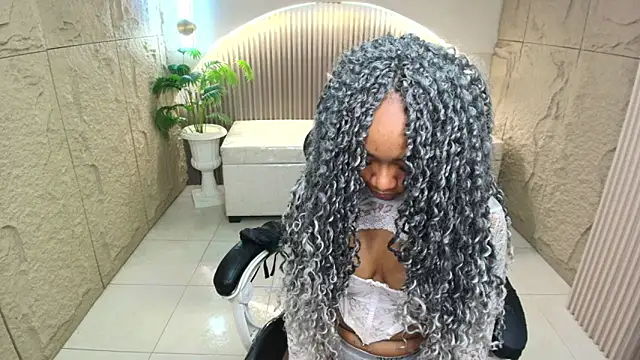 antonella__r_ Live Chatraum