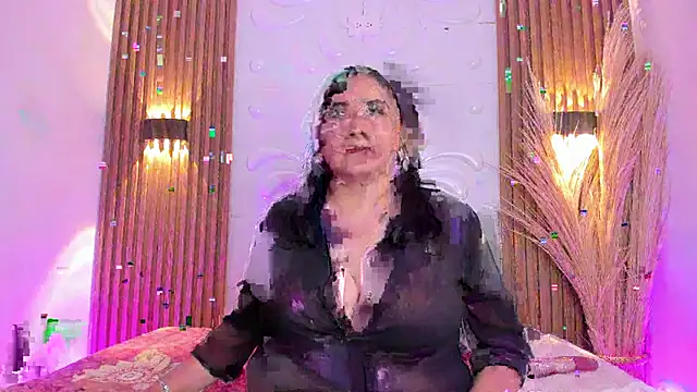 Karla_Monroe_'s Live Chat Room