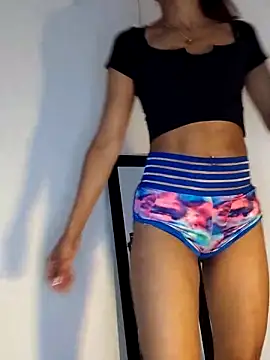 Živá chatovací místnost hannapettit