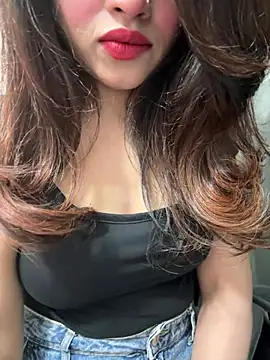 Živá chatovací místnost Yours_riya11