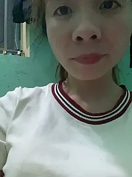 bi_kute9x – live chatrum