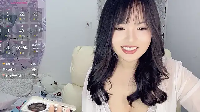 Lulu0one8n Live chat-huone