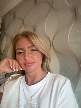 Živá chatovací místnost szexicicamica