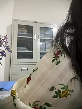 חדר צ'אט בשידור חי של qingqing202666