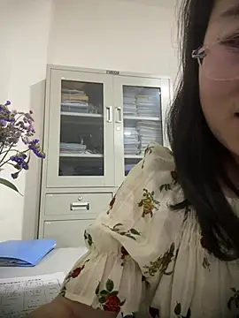 qingqing202666: онлайн-чат
