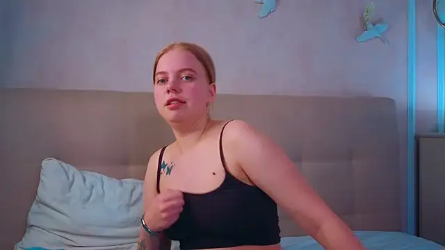Sala de chat ao vivo de RebeccaCruz