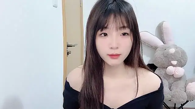 Louise-3 Live Chatraum