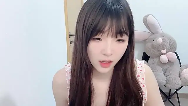 Louise-3 실시간 채팅방
