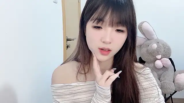 Živá chatovací místnost Louise-3