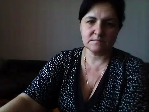 KettyKissa777 Adlı Modelin Canlı Sohbet Odası