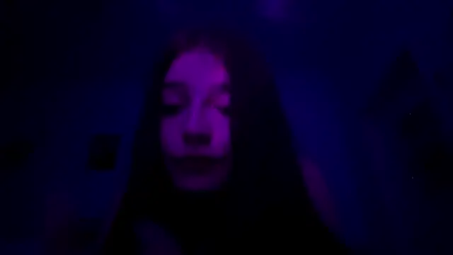 AlexaMax – Naživo chatovacia miestnosť