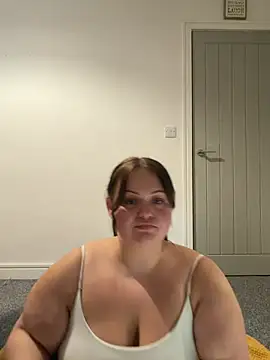 LillyMaexx – live chatrum