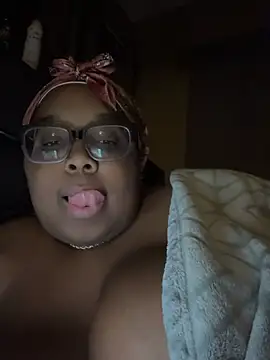 layitinme's Live Chat Room