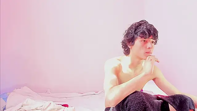 BABY__PLAYBOYn Live-seksikameraesitys
