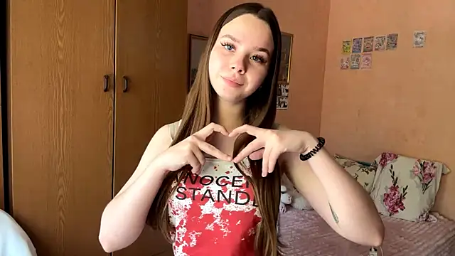 Živá chatovací místnost T1ffanyL