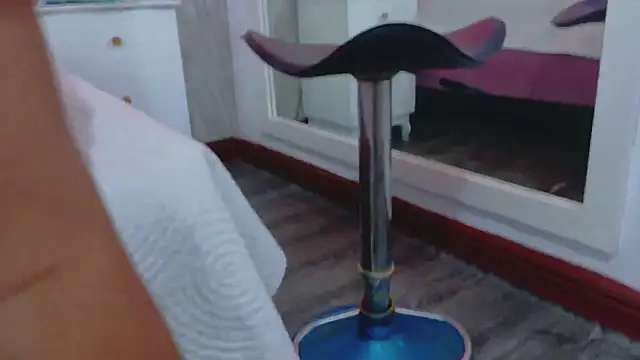 Živá chatovací místnost ReedVelvet