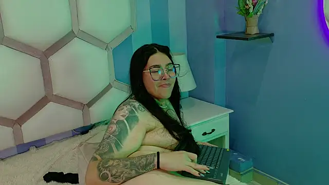Sala de chat ao vivo de LilithRossi