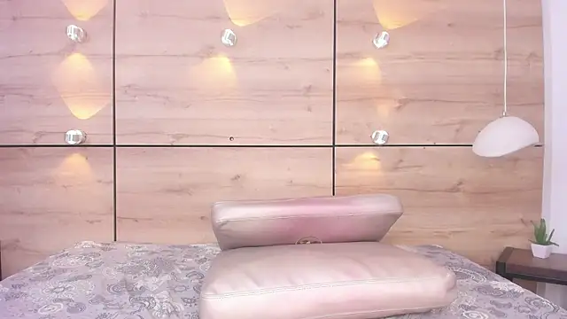 alicce_monrroy Adlı Modelin Canlı Sohbet Odası
