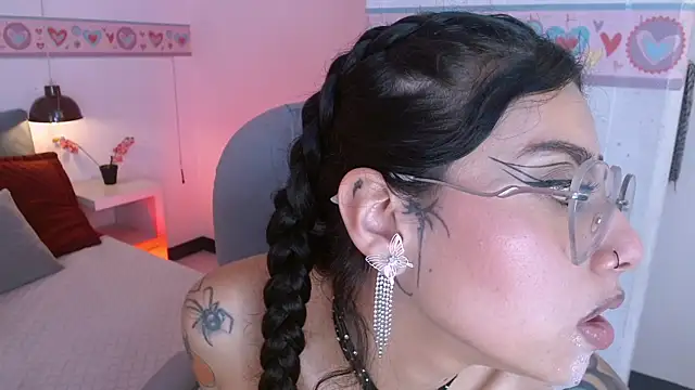 Chat soba uživo modela Violeta_muns