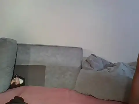 חדר צ'אט בשידור חי של Cutie_blondiey