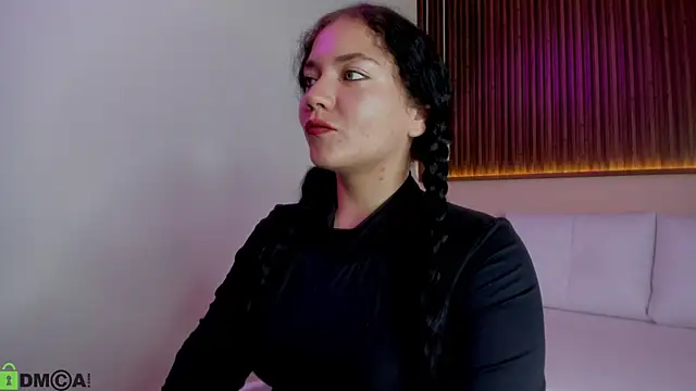 غرفة دردشة rebecaa_grey المباشرة