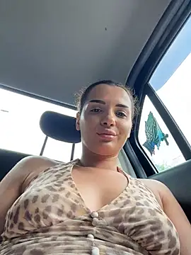 chloenyx Adlı Modelin Canlı Sohbet Odası