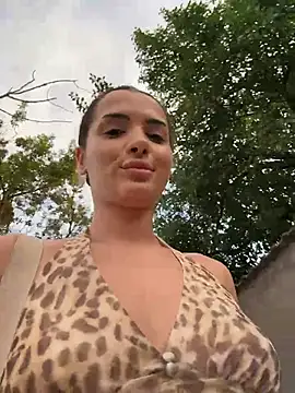 Živá chatovací místnost chloenyx