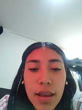 Amber-goldn Live chat-huone
