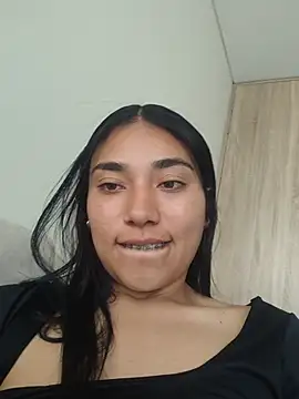 Sala de chat ao vivo de Kayle_Aurora