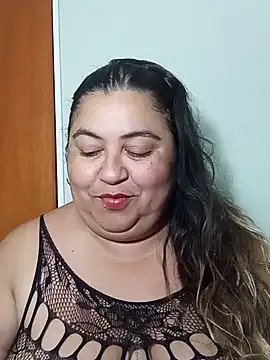 غرفة دردشة Curvy-Diva- المباشرة