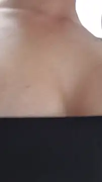 Niky_Bloom élő chatszobája