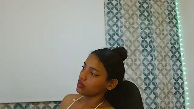 Isabellacarson чат на живо
