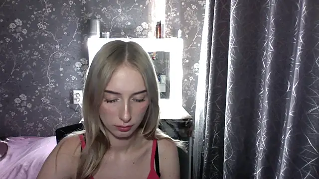 Chatroom en direct de JennaLomeri