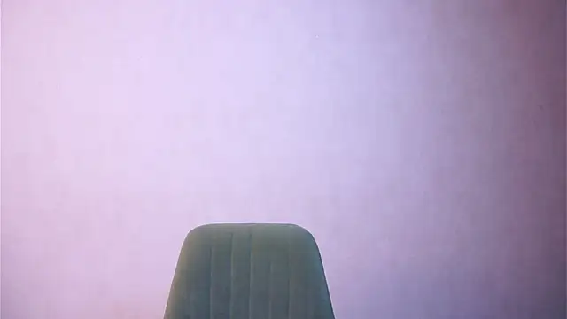 חדר צ'אט בשידור חי של TamEschmann
