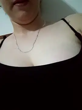 MelliSsa_123's Live Chat Room