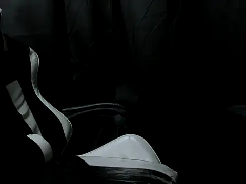Sala de chat en directo de Kitty_starT
