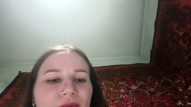 Онлайн чат Chloe_wayy