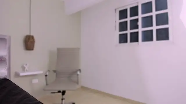 tifanyy_kisses: δωμάτιο απευθείας συνομιλίας