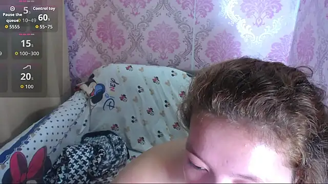 ห้องแชทสดของ Shaina_Sexy18