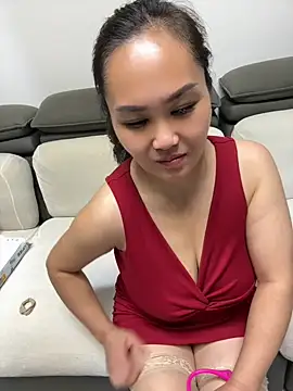 yinghua2026's Live Sex Cam Show