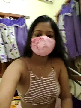 Tamildreamgurl's Live Chat Room