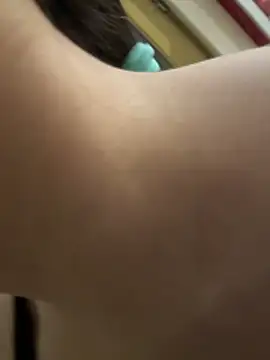 77-77-byby 现场聊天室