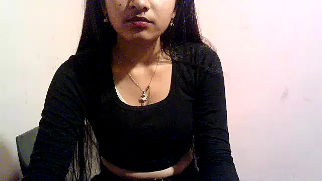 Pokój czatu na żywo – brinda_cutie