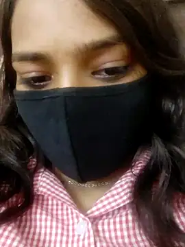 ห้องแชทสดของ Hot-Roshni